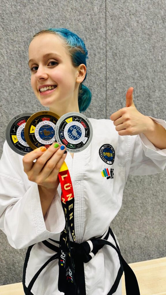 Svea mit Ihren Medaillen